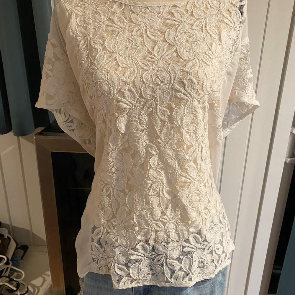 Elegant White Lace Top